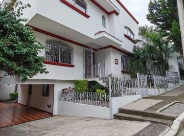 Casa de 4 habitaciones, Morelia · Casa en Renta en La Loma (La Paloma), Morelia
