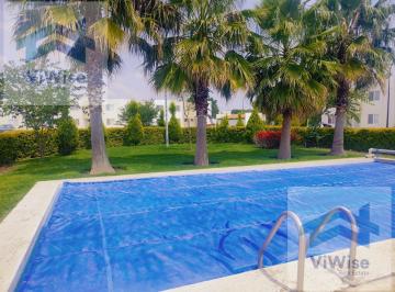 Casa · 107m² · 2 Recámaras · 1 Estacionamiento · Venta Casa Tres Castos con Recamara en P/b