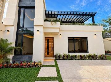 Casa · 240m² · 3 Recámaras · 2 Estacionamientos · Venta de Casa en Cuernavaca Delicias