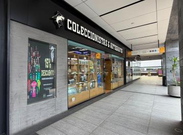 Local comercial , Zapopan · Traspaso de Local Comercial con Guante Incluido