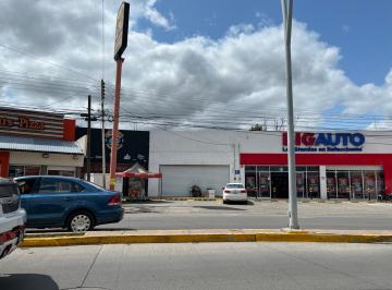 Local comercial · 126m² · 2 Estacionamientos · Local en Renta Los Reyes - (4)