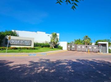 Casa de 3 habitaciones, Culiacán · Casa en Venta en La Conquista, Bosques Robles