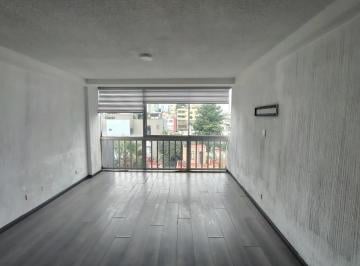 1 · Oficina en Renta| 3 Cubículos| 2 Baños