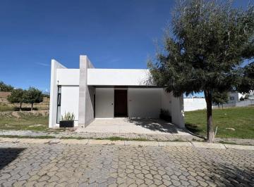 Casa de 2 habitaciones, Puebla · Casa de un Nivel en Venta en Parque Rodas, Lomas de Angelópolis