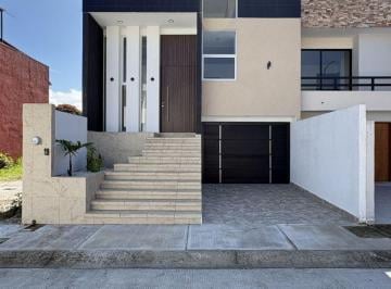 Casa de 3 habitaciones, Coatepec · Casa en Venta Fraccionamiento Santa María, Coatepec