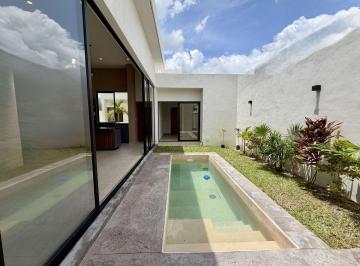 Casa de 3 habitaciones, Conkal · Casa Nueva de 1 Planta con Mini Piscina y Amenidades en Conkal