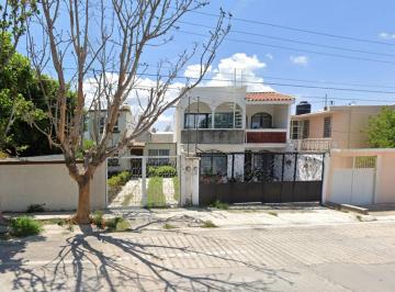 Casa de 3 habitaciones, Tuxtla Gutiérrez · Casa en Venta en La Colonia La Herradura, en Tuxtla Gutierrez, Chiapas - Sf