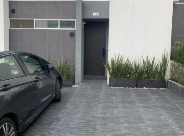 48563695e871a12ac2176c08454926888b0e933214f67be0b6f998bbb8a8764e · Casa en Renta Amueblada Puerta del Encinar