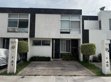 7bcdbaaea9a0e3cd793d8d34e0cf64c79126027d5d44b1b4391b20f6bdc5ce52 · Casa en Venta en Residencial La Vida Corregidora