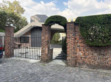 Casa en condominio · 430m² · 3 Estacionamientos · Casa en Condominio en Lomas Quebradas