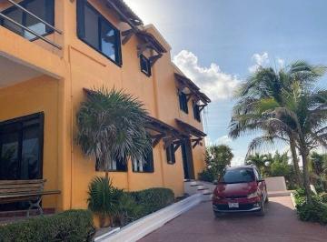 Casa de 4 habitaciones, Isla Mujeres · Casa en La Playa en Costa Mujeres
