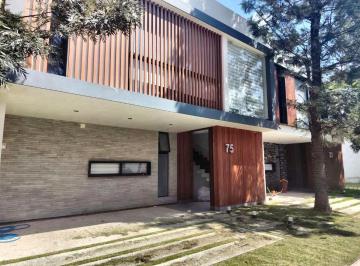 Casa en condominio de 3 habitaciones, Zapopan · Casa de 189 m² con 3 Recámaras en Renta en Solares Privanza