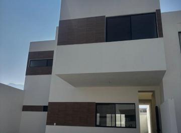 Casa de 3 habitaciones, Arteaga · Casas en Arteaga