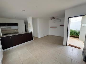 Casa · 213m² · 3 Recámaras · Casa en Venta en Gran Santa Fe con Paneles Solares