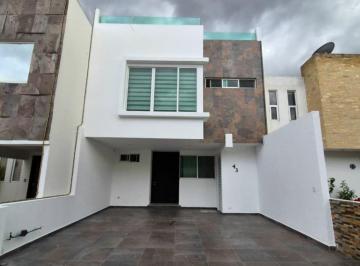 Casa en condominio de 4 habitaciones, San Andrés Cholula · Casa en Venta en Residencial Palermo, San Francisco Acatepec