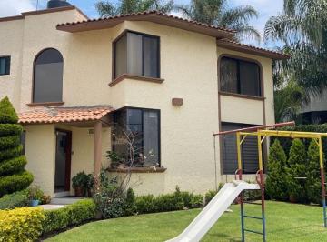 Casa de 4 habitaciones, León · Casa en Venta con 4 Recámaras en Balcones del Campestre