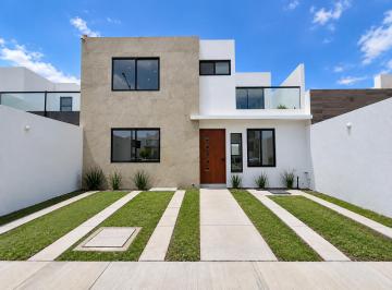 Casa de 3 habitaciones, Corregidora · Casa en Venta Residencial Santa Fe 180 m² Recamara Pb