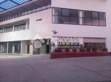 Foto · Local Comercial - Renta