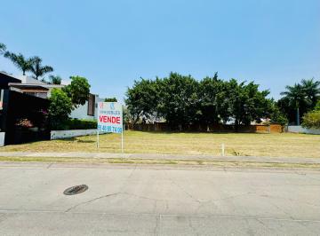 Terreno / Lote , Emiliano Zapata · Terreno Regular de 700 m² Plano en Fracdcionamiento Paraiso Country Club, Cuernavaca, Morelos