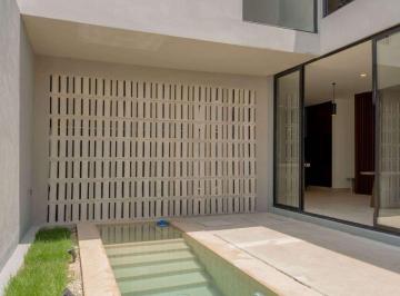 Casa de 3 habitaciones, Mérida · Casa de Lujo en Venta en Benito Juarez Nte, Mérida | 3 Recámaras y Piscina