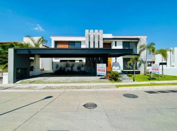 Casa de 5 habitaciones, Emiliano Zapata · Casa de Lujo con 612 m² de Construcción y 5 Recamaras en Paraiso Country Club, Cuernavaca, Morelos