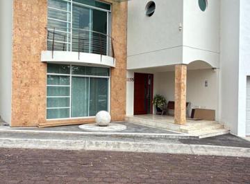 Casa de 5 habitaciones, Morelia · Residencia en Venta Americas Britania