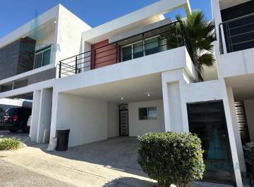 Casa · 3 Recámaras · Casa - Cuesta Blanca
