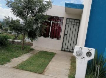 Casa de 2 habitaciones, Morelia · Casa en Venta en Villas del Pedregal