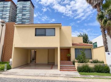 Casa en condominio · 299m² · 3 Recámaras · Renta de Casa en Zona Angelopolis, Fraccionamiento Santa Fé, Puebla, Puebla. - (4)
