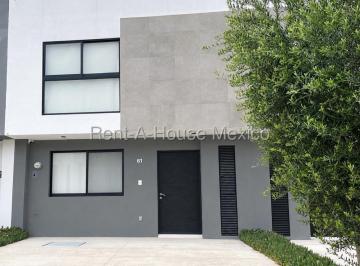 Casa en condominio de 3 habitaciones, El Marqués · Casa en Venta en Zizana con Roof Top | Frente Al Parque | Amenidades
