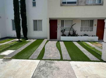 Casa · 99m² · 3 Recámaras · 2 Estacionamientos · Casa en Renta Residencial del Parque, Cerca El Mirador, Querétaro.