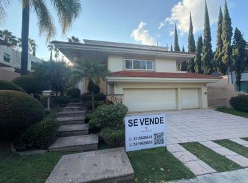 Casa en condominio de 4 habitaciones, Zapopan · Casa en Venta Boulevard Puerta de Hierro