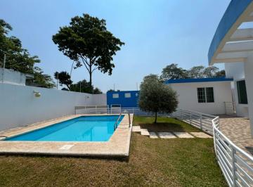 Casa de 3 habitaciones, Nacajuca · Casa en Venta con Alberca y Amplio Terreno en Villahermosa