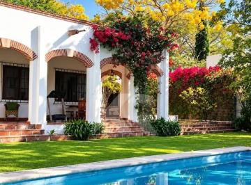 1 · Casa Sola de un Nivel en Venta con 920 m de Terreno | Reforma | Cuernavaca, Morelos