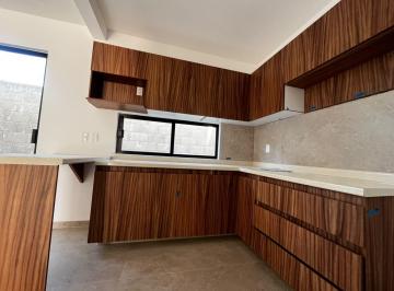 Casa · 90m² · 3 Recámaras · 2 Estacionamientos · Casa en Venta en Privada Monte Alegre, Soledad