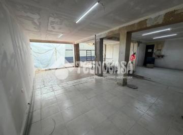 Foto · Local Comercial - Renta