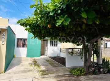 Foto 1 · Casa Disponible en Venta