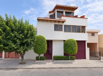 Casa de 4 habitaciones, San Luis Potosí · Casa en Venta 4ta Seccion San Luis Potosi