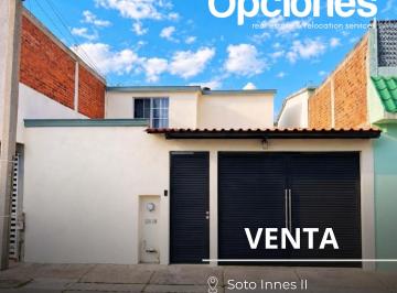 Casa de 4 habitaciones, Salamanca · Casa en Venta en Soto Innes II