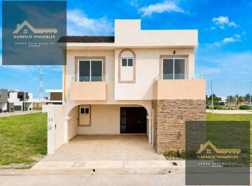 Casa · 227m² · 3 Recámaras · 2 Estacionamientos · Venta de Casa en El Frac. Punto Lomas Residencial