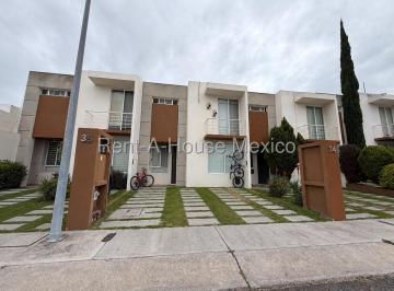 Casa de 3 habitaciones, Querétaro · Casa en Venta con 3 Hab, 3 Baños en El Mirador, Queretaro, Mexico.