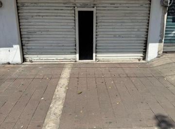 Local comercial , Mazatlán · Se Renta Local en Av Juan Carrasco, Centro.