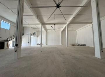 Bodega comercial · 900m² · 16 Estacionamientos · Renta Bodega en Infinity Park Cancun