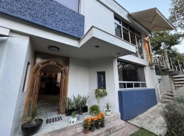 Casa · 273m² · 4 Recámaras · 4 Estacionamientos · Casa en Venta Chimalistac