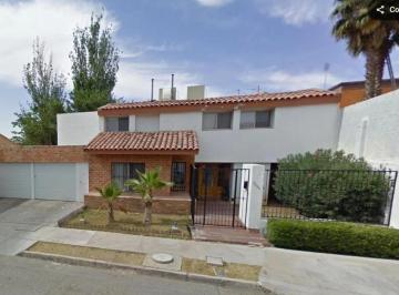 Casa de 3 habitaciones, Juárez · Venta de Casa en Col Rincones de San Marcos