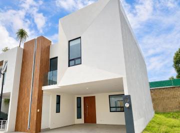 FACHADA · Casa en Venta Fraccionamiento Victoria Queen San Pedro Cholula