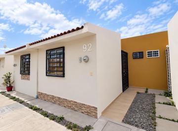 Casa · 2 Recámaras · 1 Estacionamiento · Casa en Renta Cerca del Parque Industrial Querétaro
