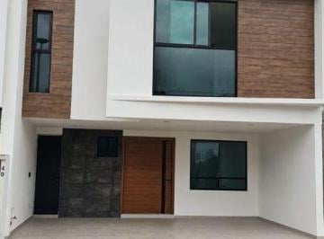 Casa de 4 habitaciones, Cuautlancingo · Casa Nueva en Venta en Fracc La Vid Residencial, 4 Recamaras con Baño, Casa Club con Alberca