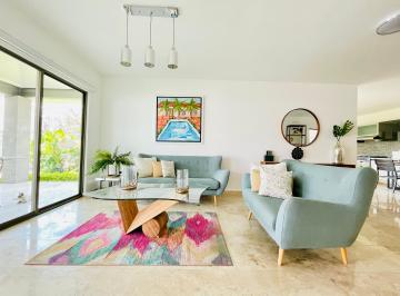 Casa de 4 habitaciones, Xochitepec · Casa Nueva con 4 Recamara y Alberca a 1 Minuto de La Autopista Cuernavaca - Mexico, en Fraccionamiento