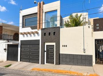 Casa de 4 habitaciones, Atlixco · Amplia Casa en Venta en Puebla